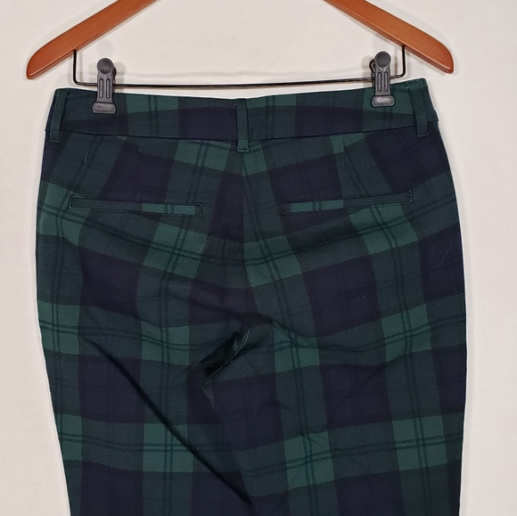 Old Navy NWT Green Plaid High-Rise Pixie Pants Women's Size 8 Never Fade - Picture 7 of 9